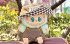 Labubu Doll – Cute & Collectible Designer Toy for Gifting & Decor